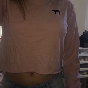 Pink vs crop top